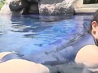 Hot Teen: Mai Hino - theyarehuge.com