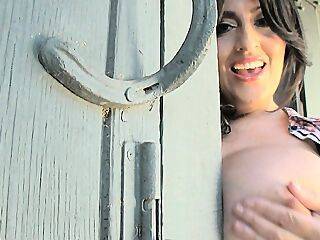 Milf Porn July 4th Farm Girl 2, Huge Ass - theyarehuge.com