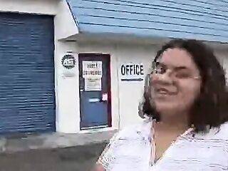 Couples Porn Picking Up And Stripping BBW Jewelz, Plumps - theyarehuge.com