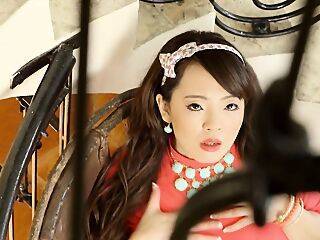 Hitomi Tanaka - Bullet Bra Babe - theyarehuge.com