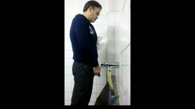 restroom action - drtvid.com