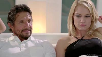 Jay Summers - Mommy Likes To Watch 2 Scene 2 - upornia.com