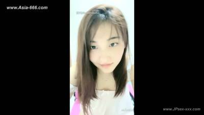 chinese teens live chat with mobile phone.616 - hclips.com - China