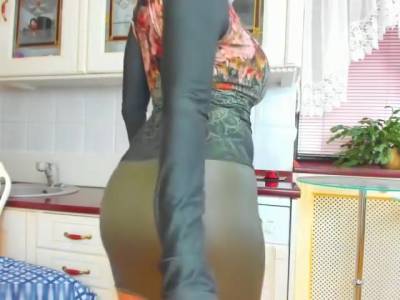 Tunderose - Licking Her Own Armpits - hclips.com