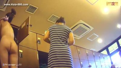 japanese public bathroom changeroom.9 - hclips.com - Japan