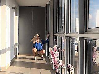 Big Titty Porn Agnetis Miracle - Sunny, Single - theyarehuge.com