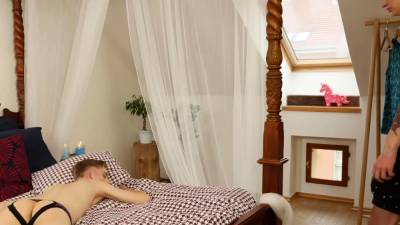 One of the best ways to be woken up is with a blow job, but - drtvid.com