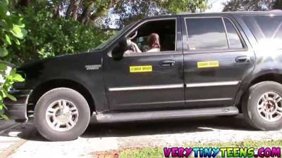 Horny babe Richelle Ryder getting a meaty dick - sexu.com