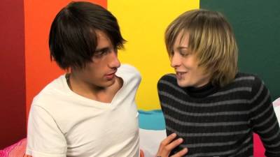 Emo twink Miles Pride cums while Dean Holland ass breeds him - drtvid.com