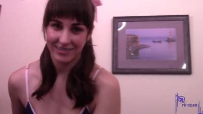 Daddys Travel Companion Princess Leia - hclips.com