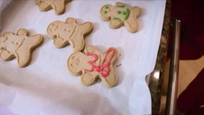 Busty babes spicing up xmas cookie making with a cock - drtvid.com