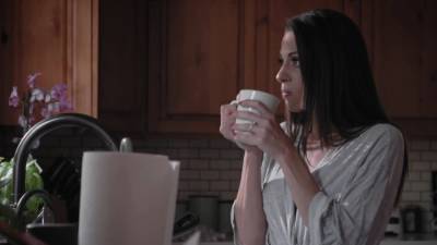 Eva Has Another Tale To Tell - drtvid.com