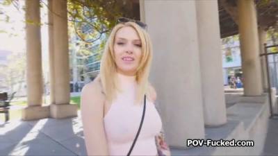 Busty Emma is back in town for a quickie - sexu.com