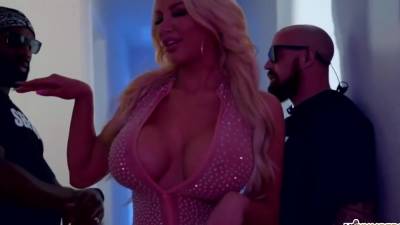 Mommy With Big Milkings Made A Blowjob And Jump On A Hard Dick Young B - hotmovs.com