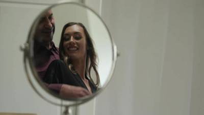 Piper Is Treated With Elegance - drtvid.com