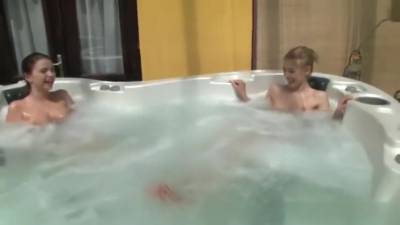 Honey Pussy Handjob - hotmovs.com