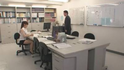 Hottest Japanese Chick Yuuna Takizawa In Crazy Cunnilingus, Office Jav Scene - hotmovs.com - Japan