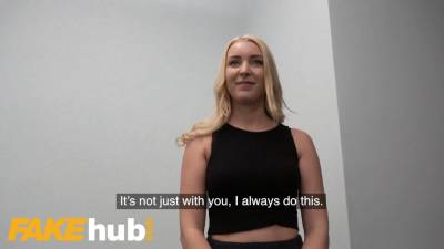 Faux agent amaris and her ideal natural tits nailed on agent’s desk - sexu.com