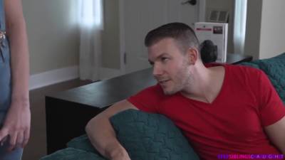 Jessie Saint - Jessie Saint - Skater Girl - upornia.com