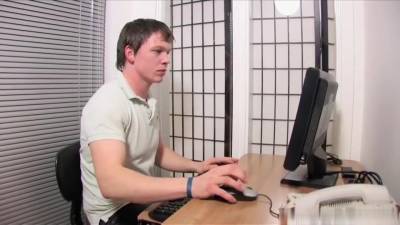 He Meets Alyssa Reece And They Start To Bang - hotmovs.com