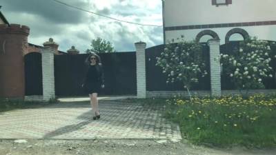 Pulled Euro Amateur Gives Blowjob To Lucky Dude Outdoor - hotmovs.com