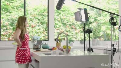 Lena Paul - Jade Baker - Jade Baker - upornia.com