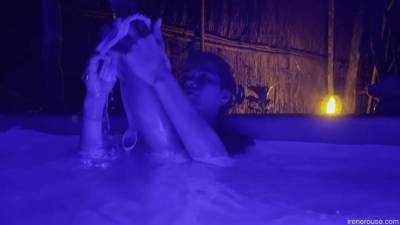 Night Bath - Sex Movies Featuring Irene Rouse - hotmovs.com