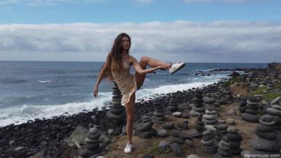 Playful Walk - Sex Movies Featuring Irene Rouse - hotmovs.com