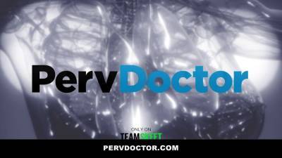 Cute Babe Harlow West Gets Special Treatment From Perv Doctor And Nurse - hotmovs.com