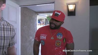 Slutty gf cant say no to a BBC in her tight pussy - sexu.com