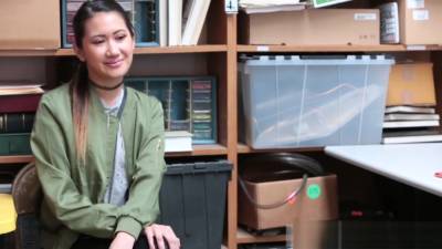 Cop Gets Blowjob In Car And Police Creampie First Time Habit - hotmovs.com