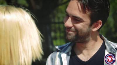 Bailey a hottie lady rewards the man with hardsex - sexu.com