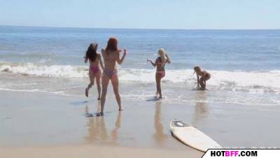 College beauties determine to pound the socorrist guy - sexu.com