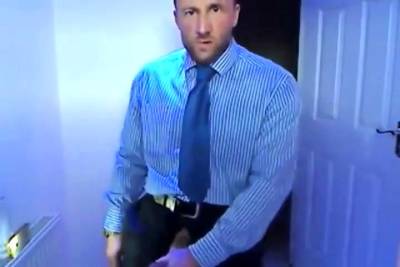 Str8 daddy has a new suit - drtvid.com