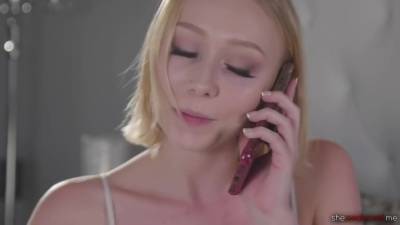 Athena May And Dakota Skye 2 - hotmovs.com