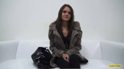 Alina - 7671 - upornia.com