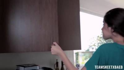 April Enjoying Mimosas, A Big Cock And A Messy Facial - hotmovs.com