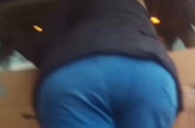 Big candid bbw mature ass in tight jeans - voyeurhit.com