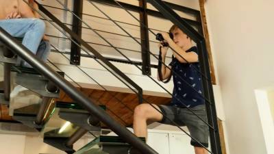 Young photographer Peter Polloc might be the consummate - drtvid.com