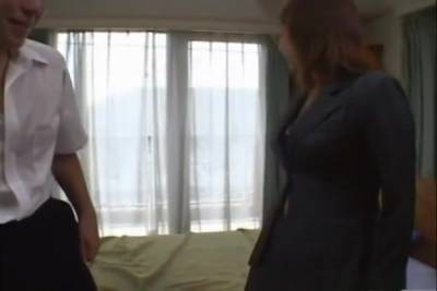 Eri Trains Her Pussy - hotmovs.com