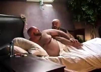 BEARS Muscle fucking - drtvid.com