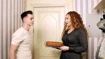 New Redhead MILF Get Fucked by Her Neighbor - drtvid.com