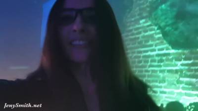 Jeny's twin sister Merry goes to club - txxx.com - Russia