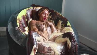 Super Messy Pt2 - hotmovs.com - Britain