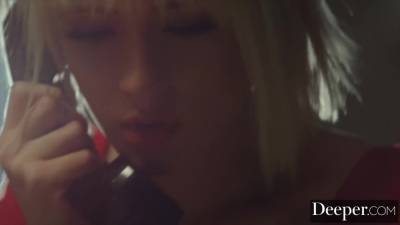 Jessie & Lilly Have A Twisted Quarantine Threesome - hotmovs.com