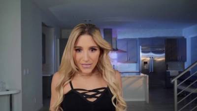 The Black Man Seduced A Blonde In The Betrayal Of Her Husband And Fuck - hotmovs.com