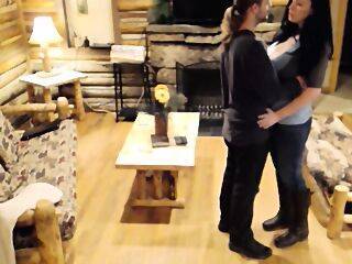 Single Lovely Lilith Fly On The Wall - theyarehuge.com