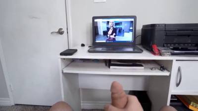 Alix Lynx - Stepmother Alix Lynx caught son jerking and gave her suck - sexu.com