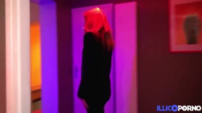 Linsey Get Fucked Hard At Job Interview - upornia.com