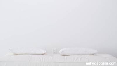 Percy Busty - Blonde Bikini Model - hotmovs.com